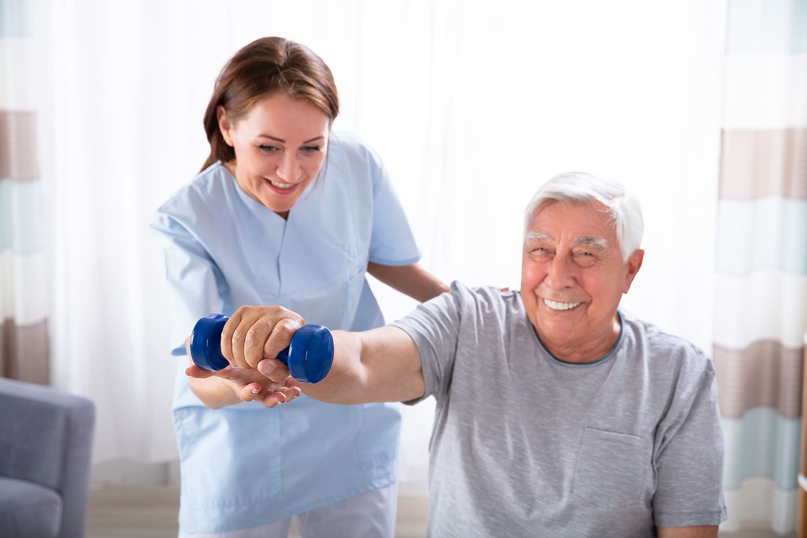 Six Types of Exercises Your Senior Might Do During Physiotherapy