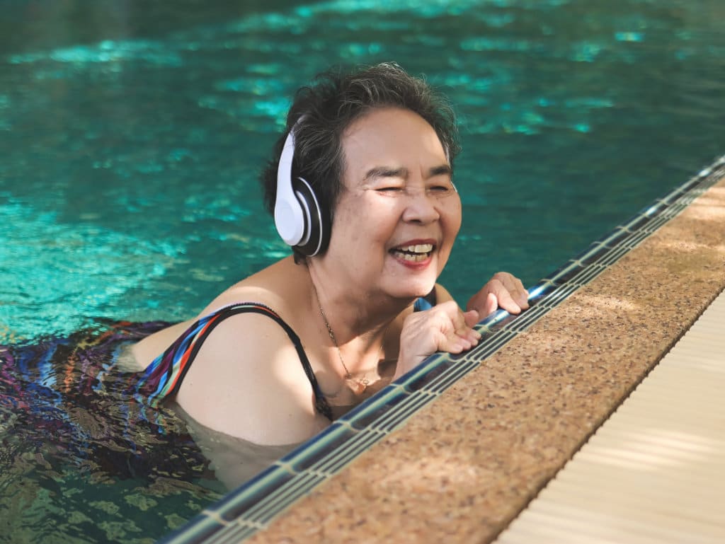 Suit Up & Dive Into 5 Benefits Of Swimming With Seniors Helping Seniors® In-Home Care Services