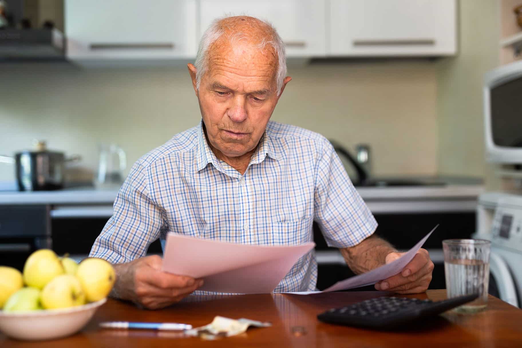 Financial Planning for Aging: Tips for Seniors and Their Families