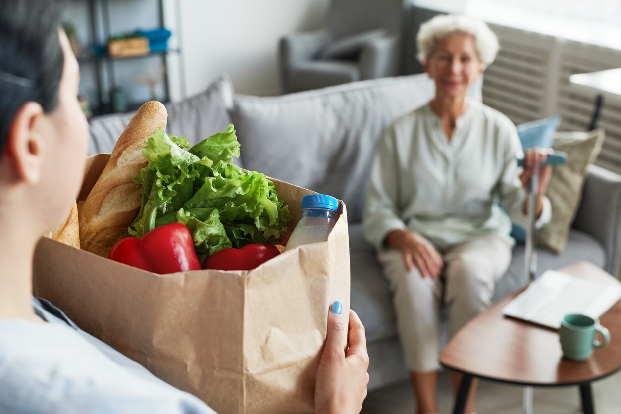 What Are the 5 Responsibilities of a Caregiver? A Complete Guide for Ohio Families Evaluating Senior Care Quality