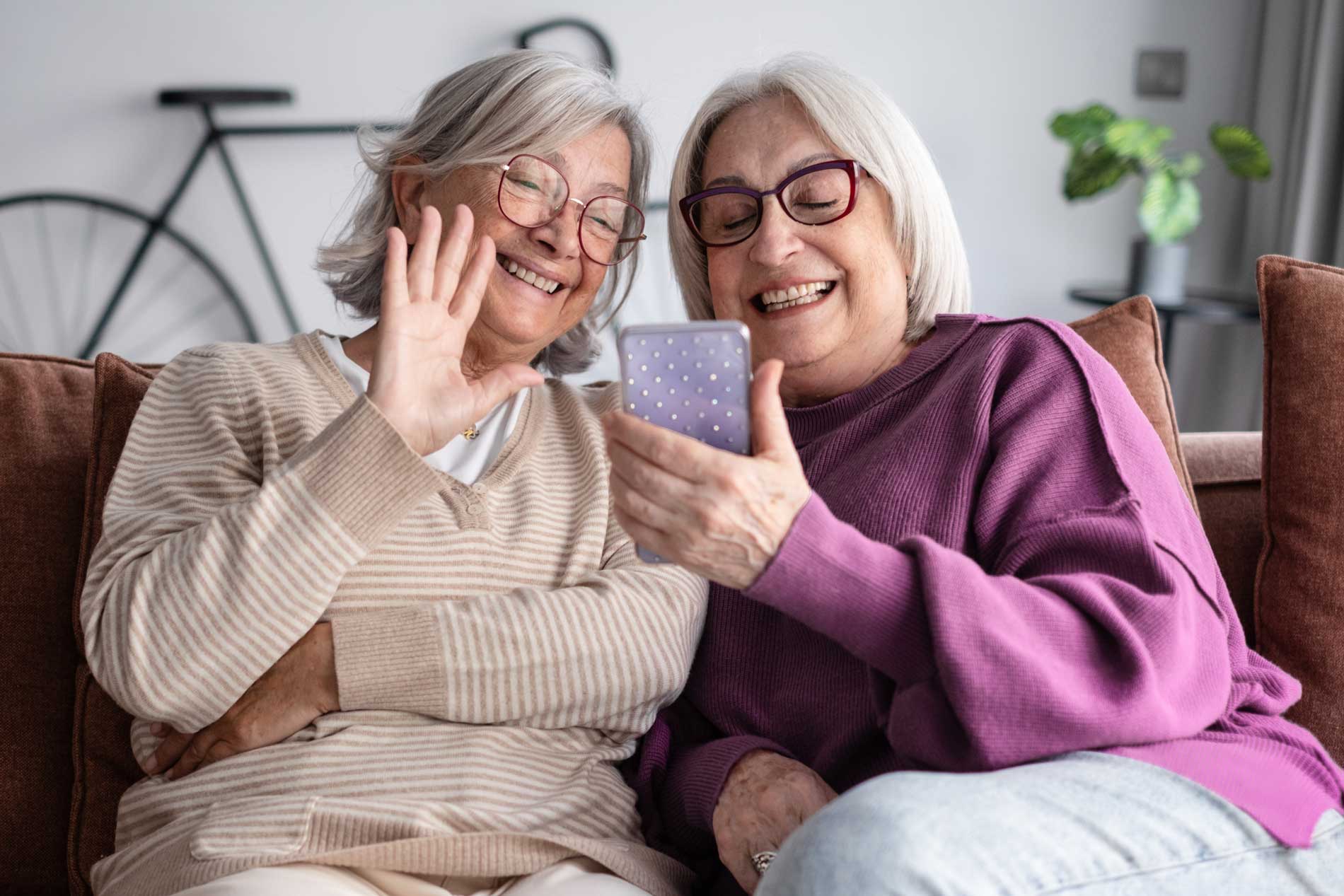 When Family Lives Far Away: How Seniors Helping Seniors® In-Home Care Services Provides Local Support for Seniors and Their Loved Ones